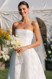 Abito da sposa lungo senza spalline in Pizzo Bianco A Line