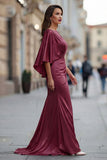 Abito della madre della sposa con scerone in chiffon borgogna e maniche