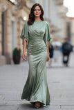 Abito Madre della Sposa in raso verde salvia con manica mezza