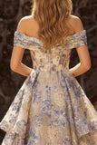 Jacquard blu polveroso a spalle Corsetto A Line vestito da Cerimonia lunghe scale con fessura