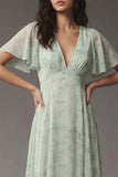 Dusty Sage Chiffon Scollo a V A Line con maniche corte