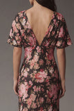 Vestito midi in raso a scollo a V nero rosa e maniche corte
