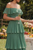 Abito midi a linea A con pieghe a livelli in chiffon di eucalipto