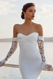 Abito da sposa lungo in chiffon con frusci in sirena avorio