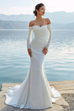 Abito da sposa lungo arricciata in stile sirena color avorio con applicazioni
