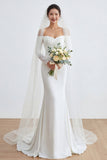 Abito da sposa lungo arricciata in stile sirena color avorio con applicazioni