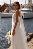 Corsetto avorio di sirena con spallette applicate e vestito da sposa con spacco