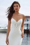 Abito da sposa con spalline a spalline in pizzo in raso in pizzo