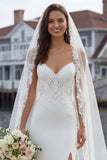 Abito da sposa con spalline a spalline in pizzo in raso in pizzo