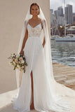 Abito da sposa in pizzo A Line Sweep con fessura