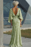 Abito da mamma della sposa lungo floreale verde salvia con maniche svasate eleganti
