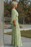Abito da mamma della sposa lungo floreale verde salvia con maniche svasate eleganti
