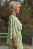 Abito da mamma della sposa lungo floreale verde salvia con maniche svasate eleganti