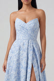 Abito Midi blu Jacquard senza spalline con una linea A a spacca