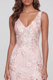 Abito midi rosa scintillante con scollo a V con fessura