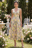 Abito floreale midi a scollo a V ricamato in tulle champagne A-line