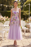 Abito midi floreale a scollo quadrato ricamato in tulle lilla