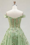 Corsetto verde a linea a A con spalle scoperte vestito da cerimonia lungo floreale con volant