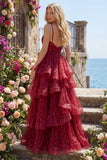 Spuntature scintillanti bordeaux Un abito da cerimonia lungo con perline e volant