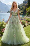 Abito da cerimonia verde a V a scollo floreale ricamato in tulle