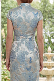 Jacquard blu con scollo alto e fodero lungo abito madre della sposa con fessura