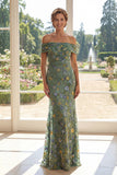 Abito Madre della Sposa ricamato in tulle verde sirena a spalla