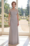 Abito Madre della Sposa Grigio con Guaina di Chiffon Con Perline Lunghe
