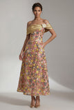 Giallo scintillante lungo spalla scoperta Abito A Mother of the Bride con fiore 3D