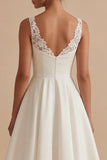 Abito da fidanzamento Maxi bianco con scollo a V e pizzo