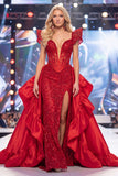 Abito da gara lungo con corsetto trasparente Red Mermaid con perline e fascia