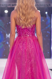 Vestito da gara lungo in stile Fucsia senza spalline con paillettes