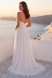 Abito da sposa da spiaggia in avorio con scollo a V e scollo a scorrimento con perle