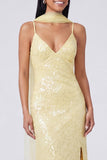 Abito Maxi con spalline spaghetti a paillettes e sirena gialla con fessura