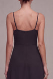 Abito A Linea Spaghetti con spalline midi black tie con volant