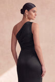 Abito elegante lungo a spalla a sirena nero arricciata e spallacciato