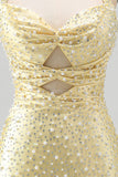 Bodycon Necker Halter Cut Cut Out Pearls Yellow Homecoming Abito con perline