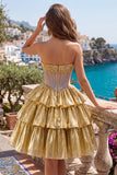 Corsetto trasparente senza spalline dorato a linea, vestito di homecoming a livelli con perline