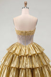 Corsetto trasparente senza spalline dorato a linea, vestito di homecoming a livelli con perline
