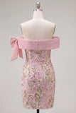 Abito di Homecoming rosa bodycon con cornice scoperta e paillettes