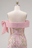 Abito di Homecoming rosa bodycon con cornice scoperta e paillettes