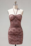 Abito di Homecoming con Bodycon Necker Necker con scollo arricciato e perline