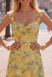 Abito di Homecoming Bodycon Heartin ricamato con paillettes floreali gialle