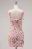 Vestito romantico rosa con paillettes ricamato a casa, con cinturini a fiocco