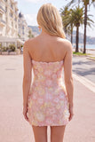 Vestito rosa corto bodycon corto a flore, senza spalline e con perline