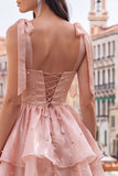 Mini fiaba a livelli con perle lillà e vestito di ritorno a livelli con pizzo sulla schiena
