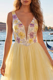 Abito di Homecoming a paillettes floreali giallo a V, linea A