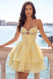 Vestito di cocktail a linee rosa A con perline
