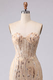Abito di cocktail con paillettes color champagne senza spalline con pizzo sulla schiena