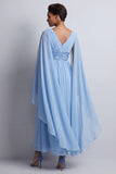 Abito midi midi madre della sposa in chiffon azzurro cielo a V-neck con maniche a mantello