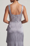 Corsetto di sirena bianca con paillettes arricciate Abito madre della sposa con volant